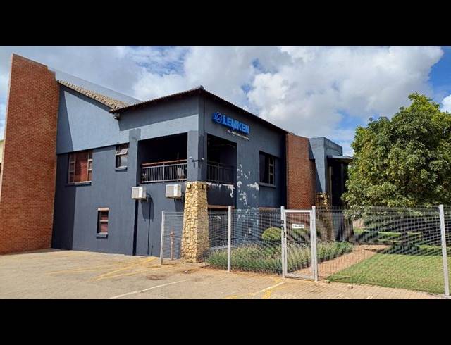 INDUSTRIAL PROPERTY TO RENT IN ROOIHUISKRAAL